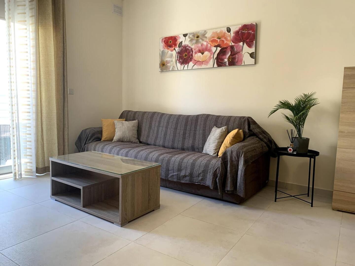 Cara Flats By Homely Mellieha Exterior photo
